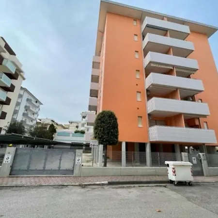 Apartmán Comfy In Lido Dei Pini - Beahost Bibione