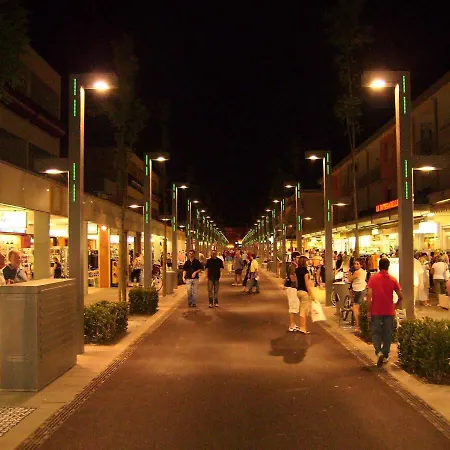 Comfy In Lido Dei Pini - Beahost * Bibione