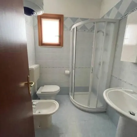 Comfy In Lido Dei Pini - Beahost