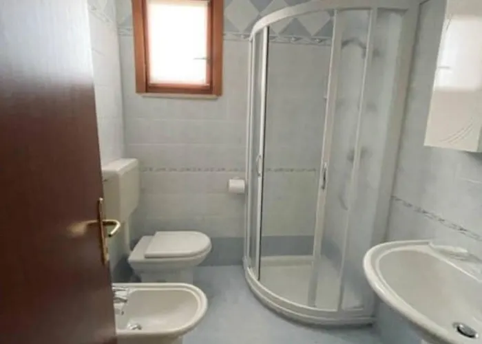 Comfy In Lido Dei Pini - Beahost