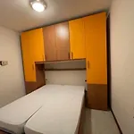 Comfy In Lido Dei Pini - Beahost Apartmán