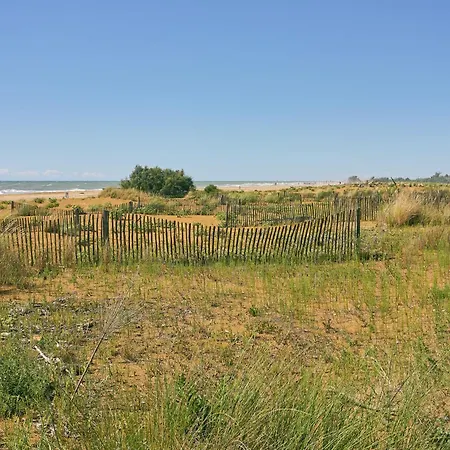 Comfy In Lido Dei Pini - Beahost Апартаменти Бібіоне