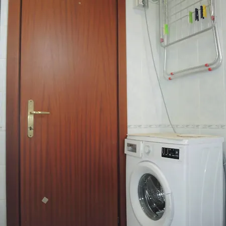 Apartment Comfy In Lido Dei Pini - Beahost *
