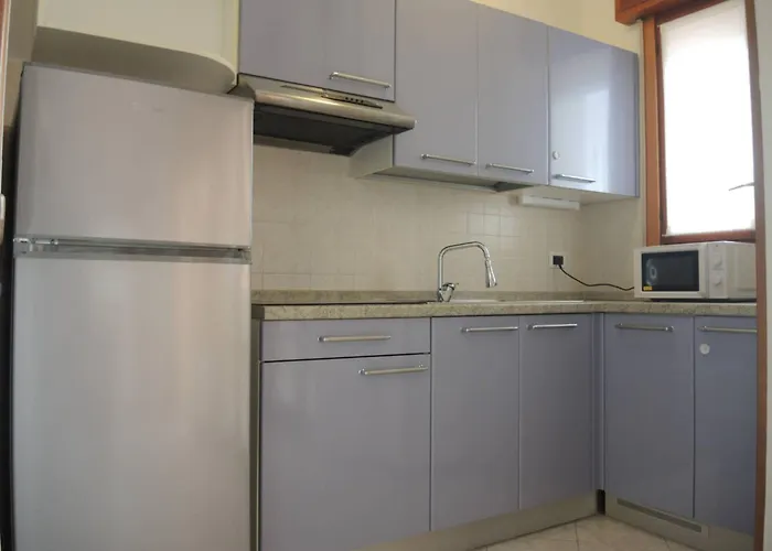 Comfy In Lido Dei Pini - Beahost Apartmán Bibione