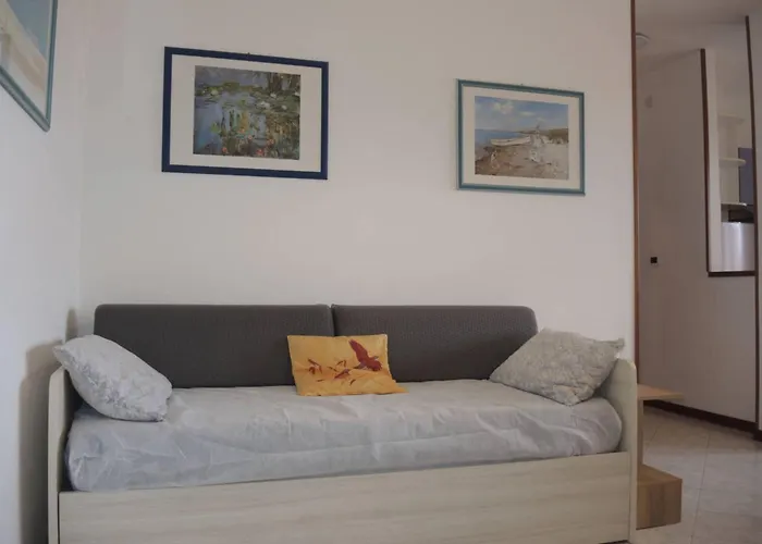 Comfy In Lido Dei Pini - Beahost